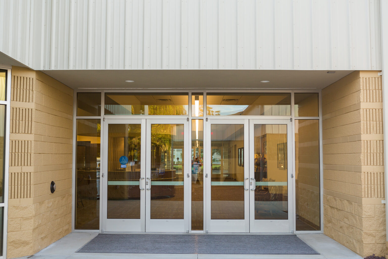 Commercial building entrance constructed by Curington Contracting in Florida